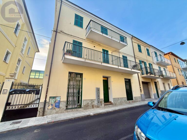 Fotografia immobile 2 - CSR2-1927