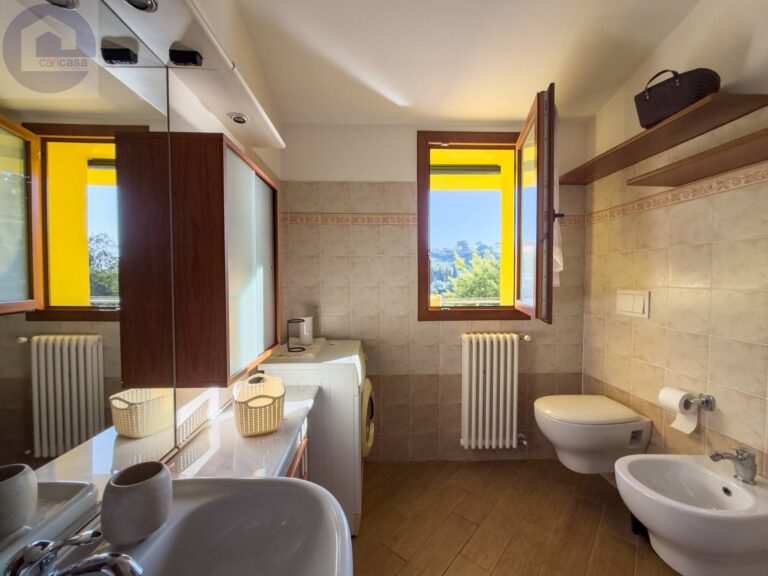 Fotografia immobile 26 - CPM-1987