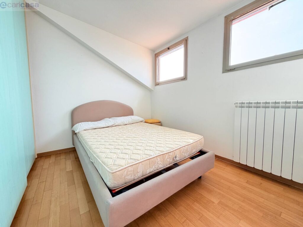 Fotografia immobile 12 - CSR1-1905