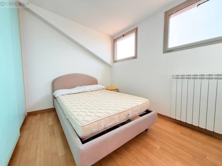 Fotografia immobile 12 - CSR1-1905