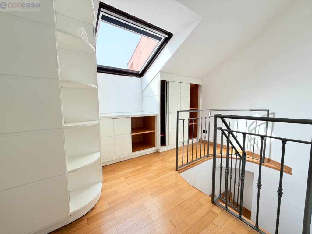 Fotografia immobile 14 - CSR1-1905