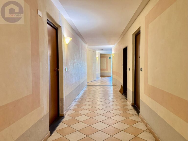 Fotografia immobile 15 - CPM-1996