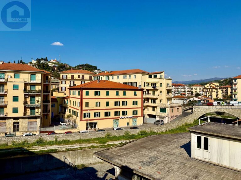 Fotografia immobile 29 - CPM-1996